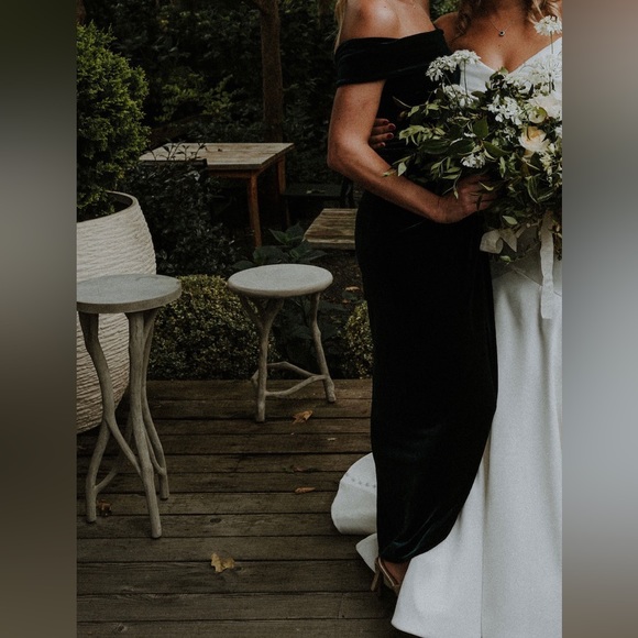 BHLDN Emerald Green Full Length Velvet Gown - Size 2 - Picture 12 of 12